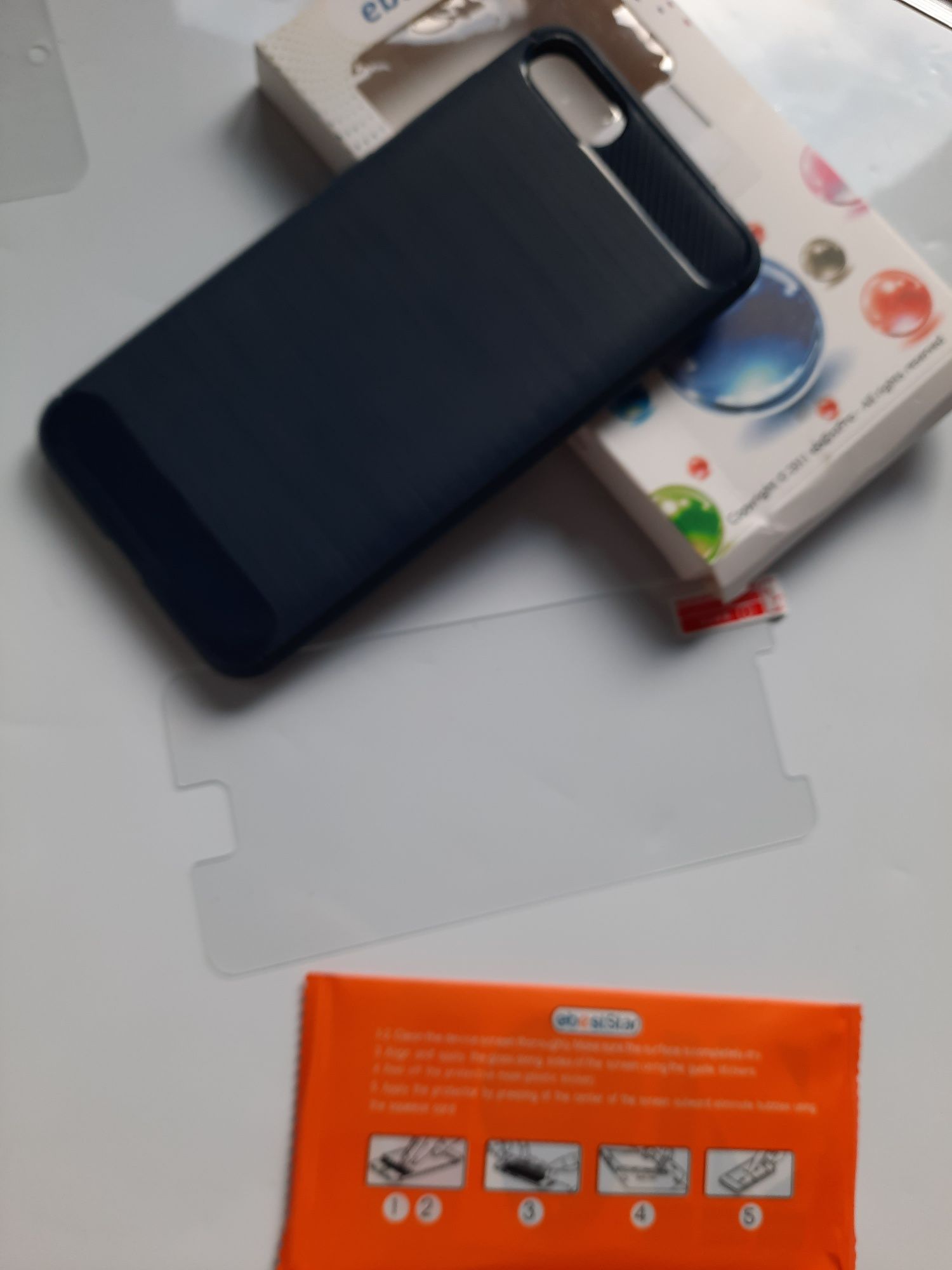 Etui na Asus Zenfone 4 max  ZC520KL    z szkłem hartowanym