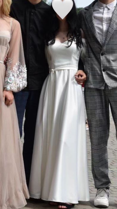 Продам випускну сукню!