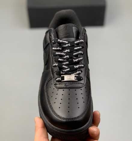 Nike Air Force 1 Low Supreme Black 39