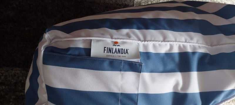 pufy-fotele o wymiarach 75x70x30, dwie sztuki, nówka, okazja!