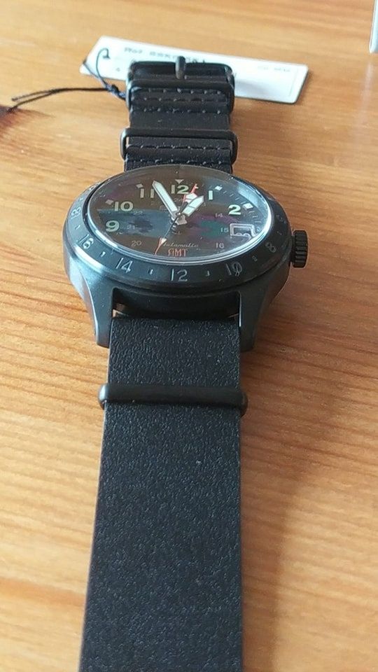 *NOVO* Seiko SSK025K1 GMT (39,5 mm)