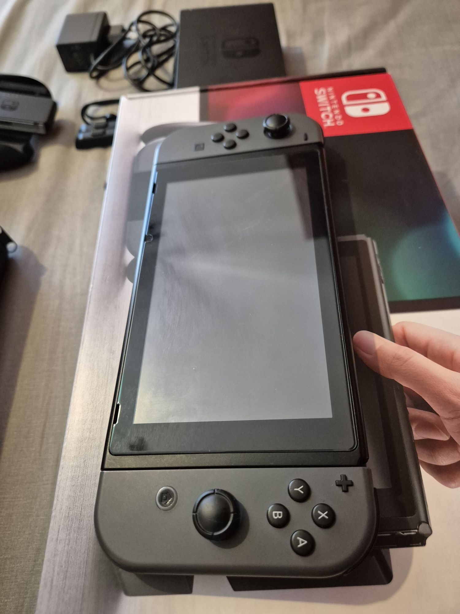 Nintendo Switch Desbloqueada + Acessórios