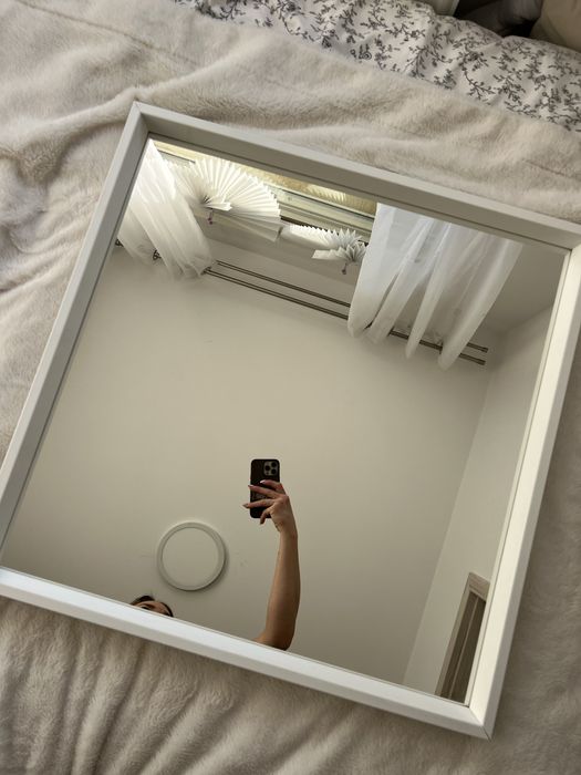 Lustro ikea Nissedal biale