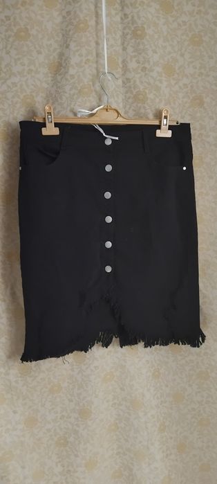 Spodnica jeansowe czarna rozm. 36(ale nie S, tylko taki  XXL)