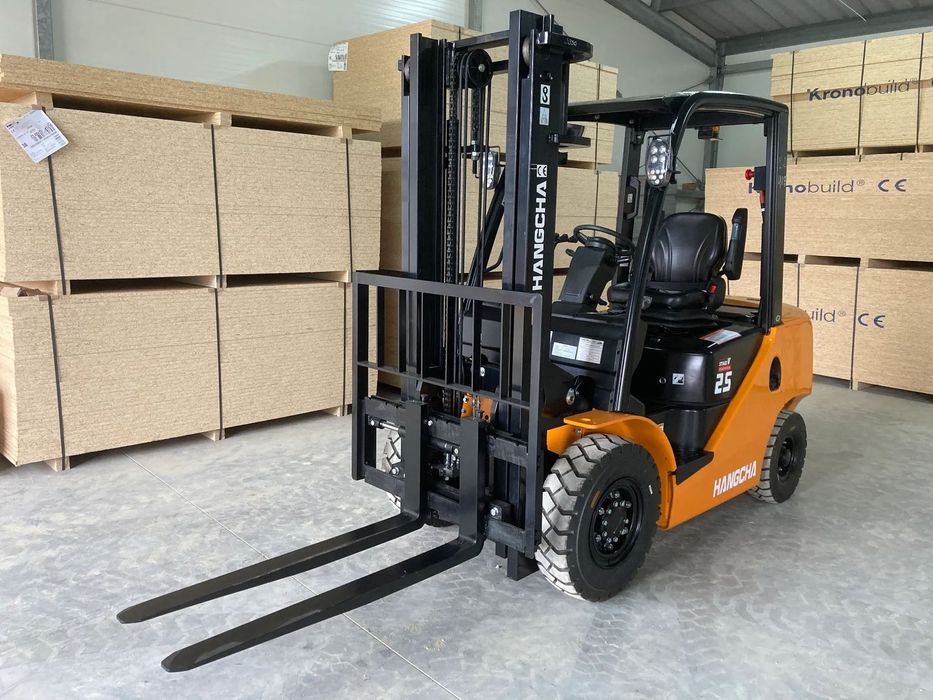 Hangcha CPCD25-XW97F  Wózek widłowy HANGCHA model CPCD25-XW97F 2500 kg !! OD RĘKI !!
