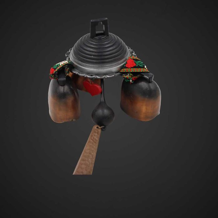 Dekoracyjny wiszący dzwonek alpejski  B5/092258