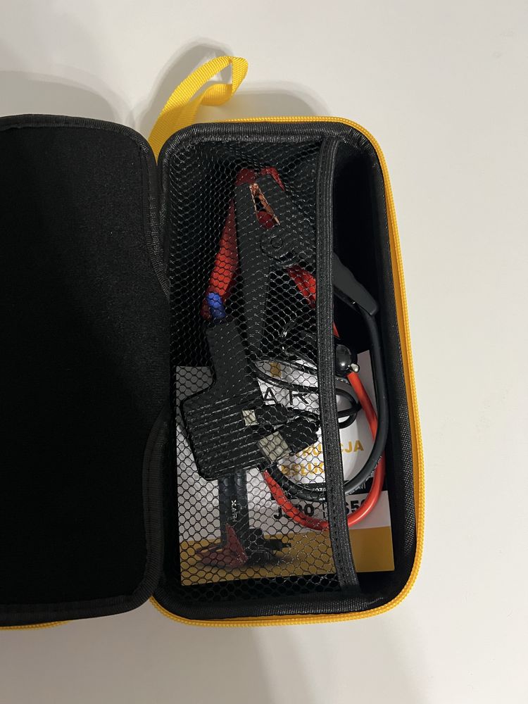 Xari JS30 4 w 1 urządzenie rozruchowe, starter, latarka, powerbank, mł