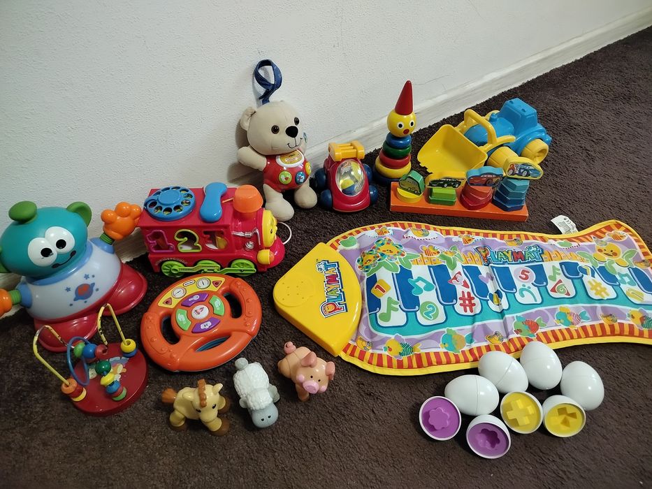 Игрушки пирамидка сортер машина