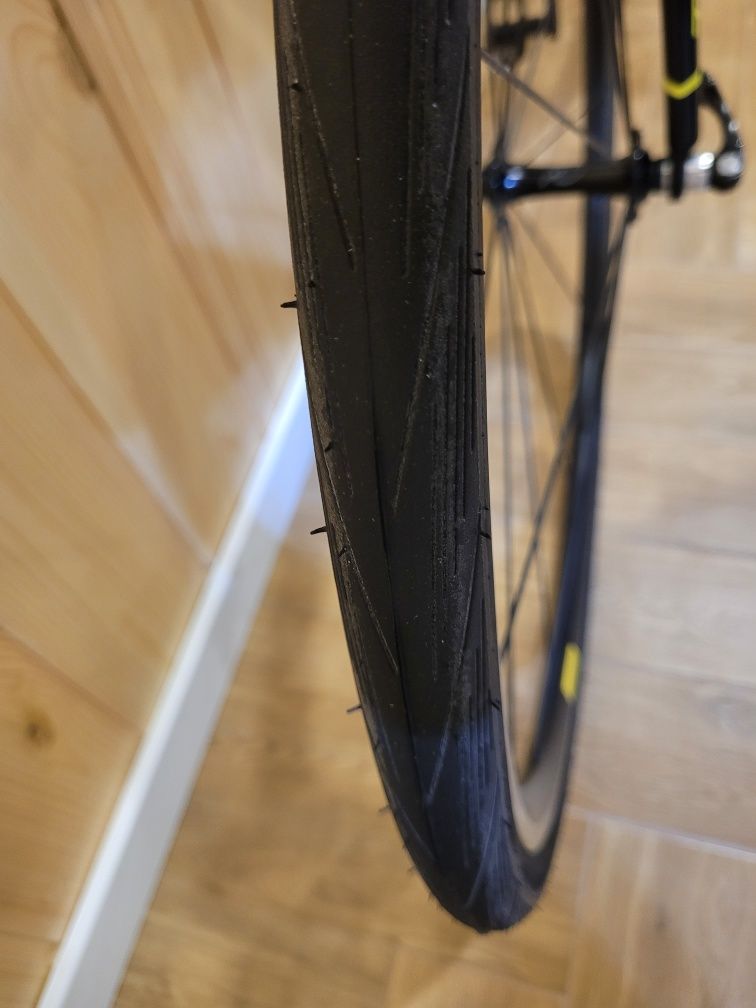 Карбоновый  шоссейный велосипед Specialized