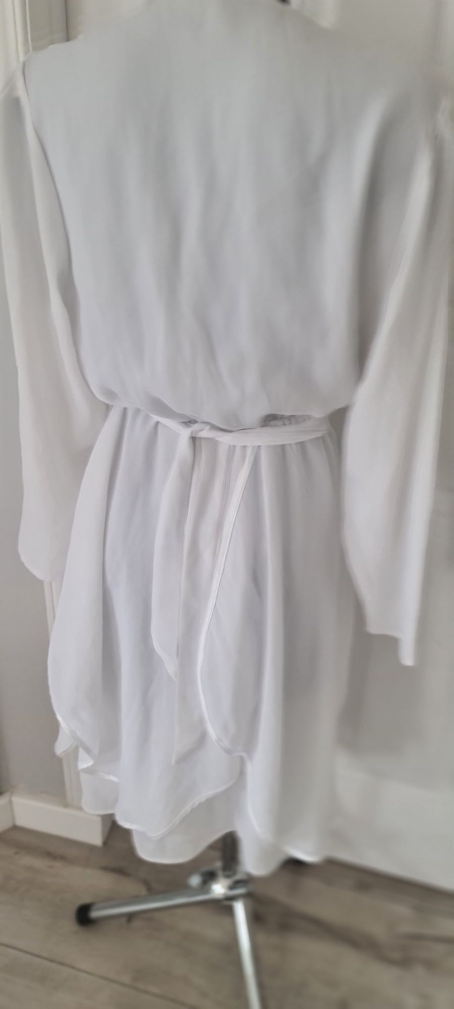 Sukienka vintage S,M białą ślubna.