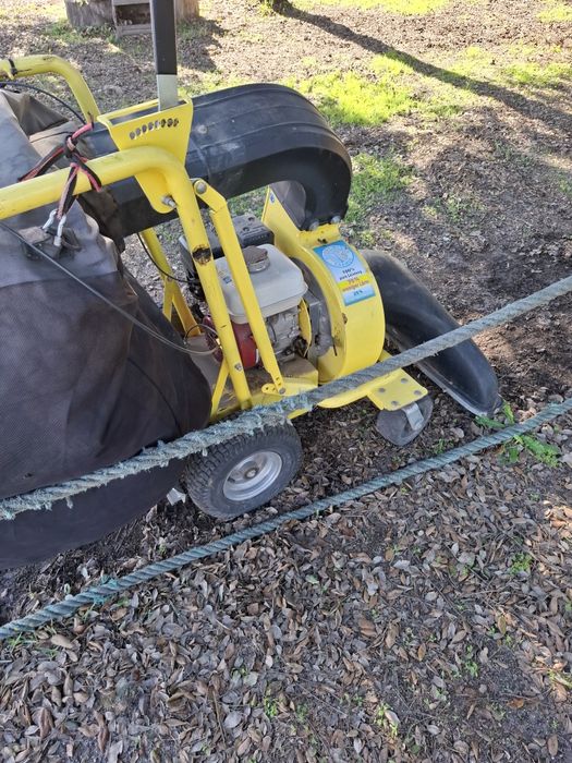 Aspirador de folhas industrial e outros