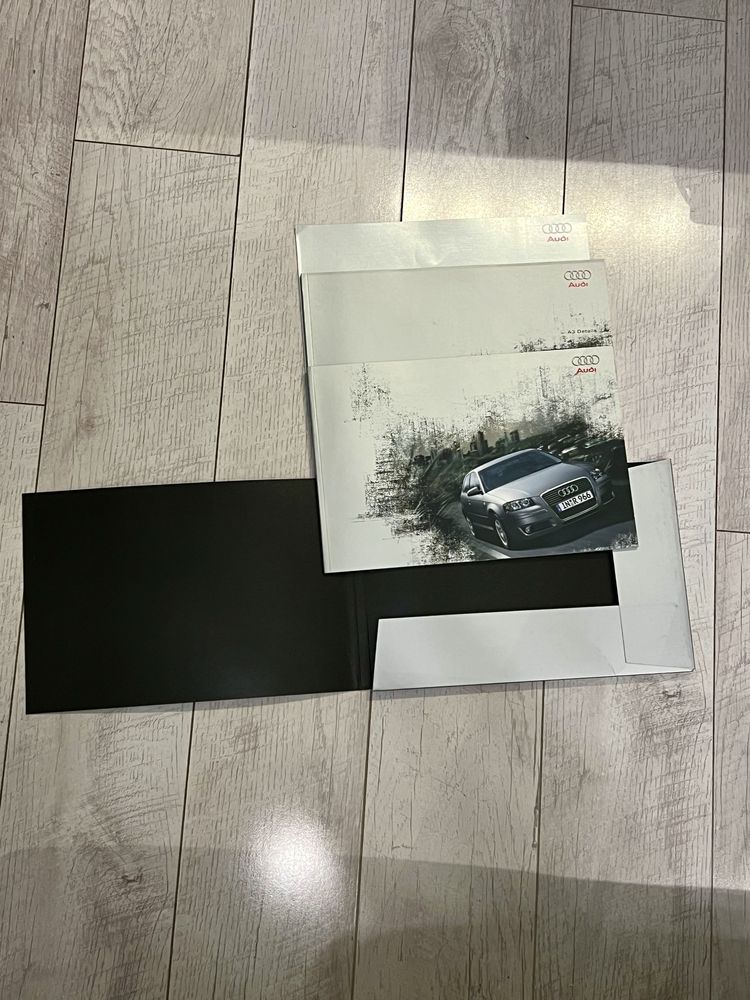 Foldery katalogi Audi A2 A3 S3 S4 A4 A6 C6 b7 S4 dla fana marki