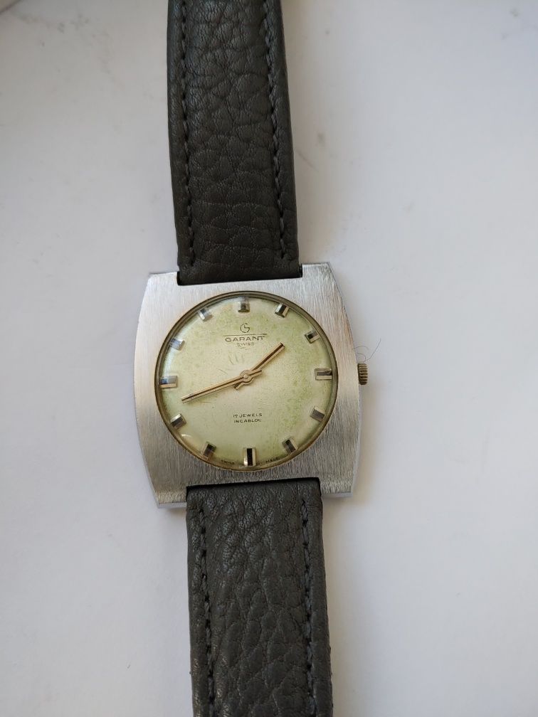 Szwajcarski zegarek Garant