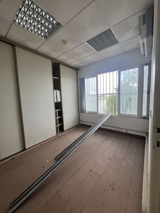Apartamento e Loja para investimento na Graça, Lisboa