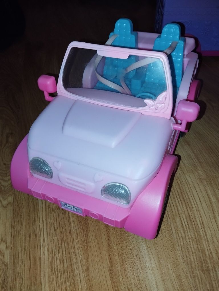 Auto z przyczepą dla lalek