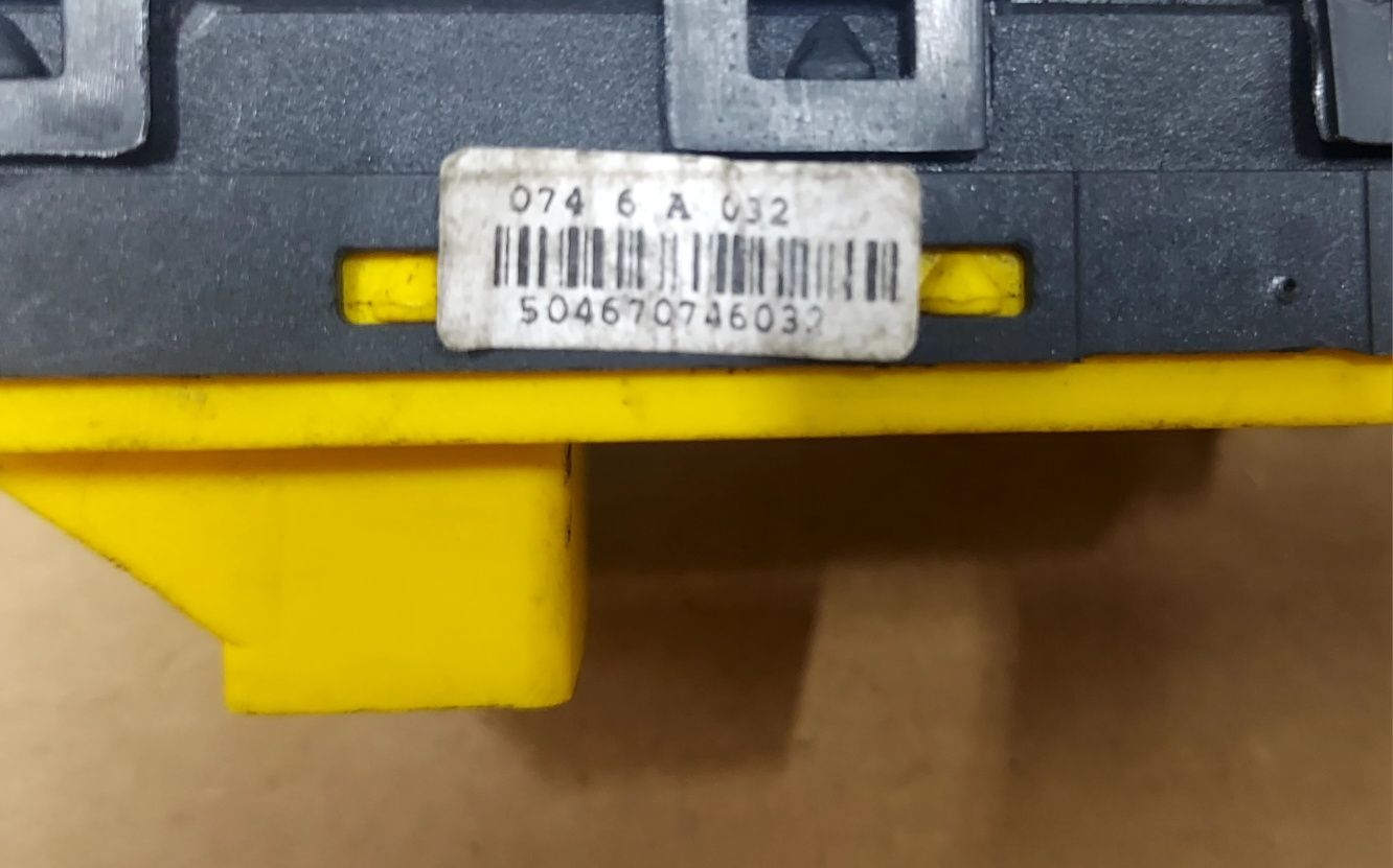 Przełącznik szyb Fiat Grande Punto