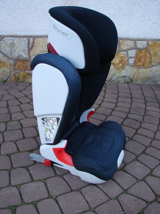 Britax Römer Kidfix XP  fotelik sam 15-36 kg Black Isofix