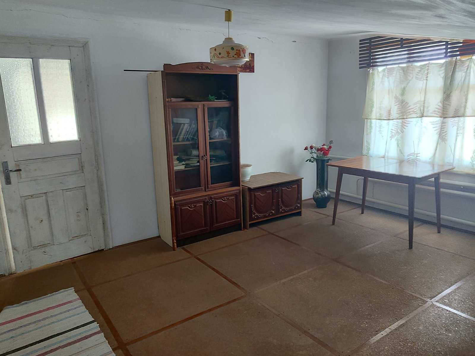 Продаж будинку с.Олесько Буський р-н. за
