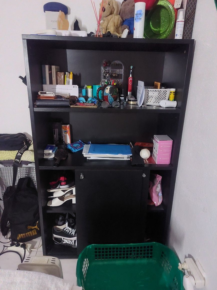 Movel em bom estado