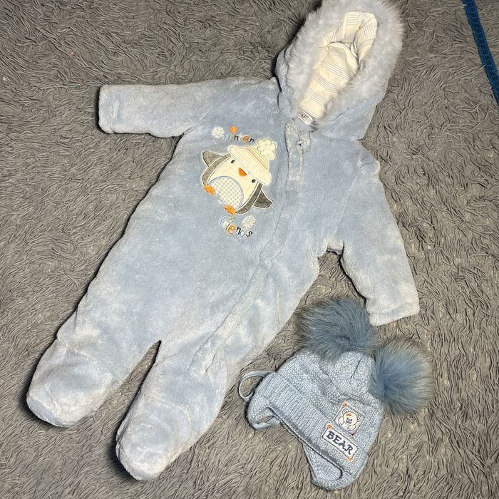 Комбинезон зимний 3-6 мес 62 - 68 см + шапка