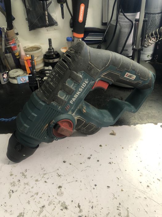 Berbequim com percussão parkside x12