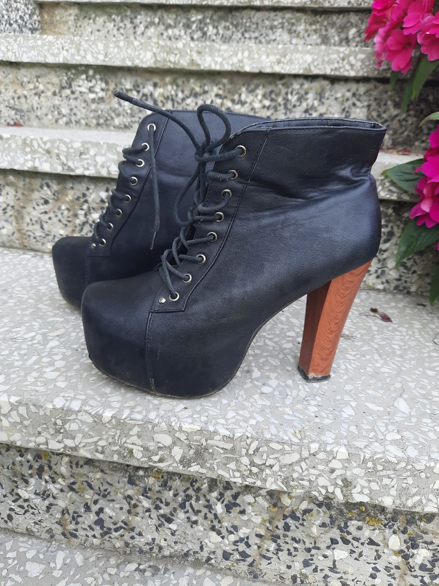 Buty  botki   39