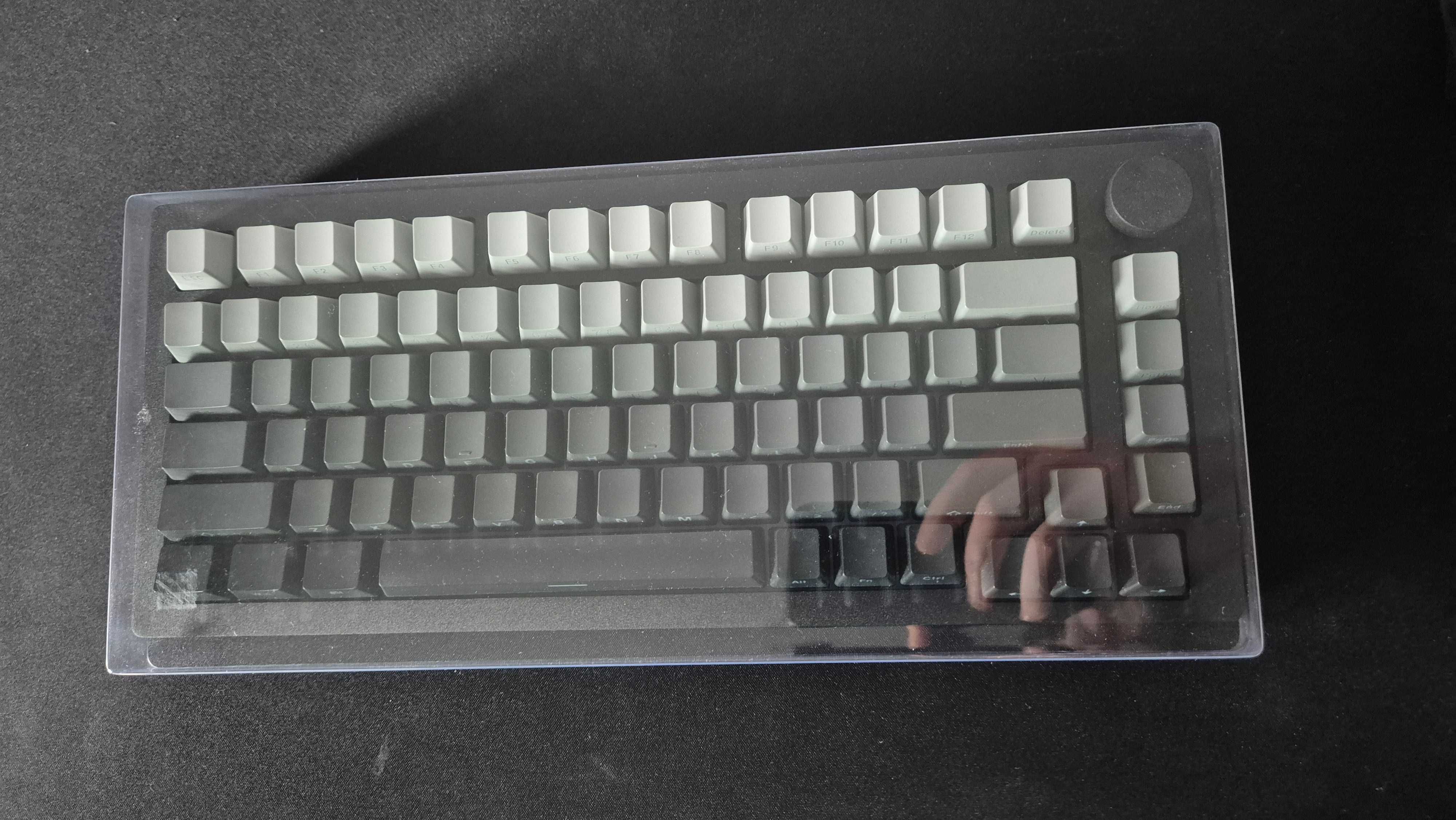 Klawiatura mechaniczna magnetyczna Monsgeek M1 V5 TMR jak nowa