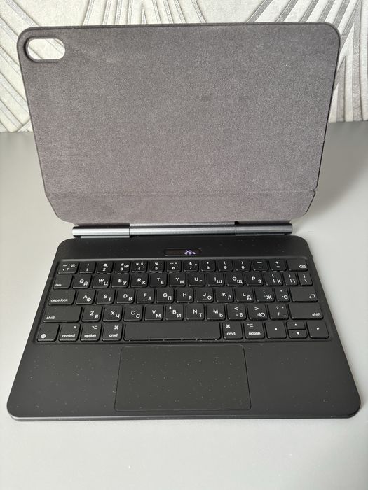 Чохол-клавіатура для iPad 10.9” (2022)