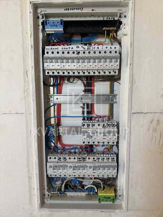 Одноповерховий будинок! 3 кімнати. Є підвал. Газ.
