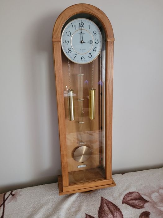 Drewniany zegar ścienny