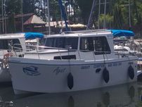 Czarter wynajem łódź Jacht motorowy Quest 825 Mazury bez patentu