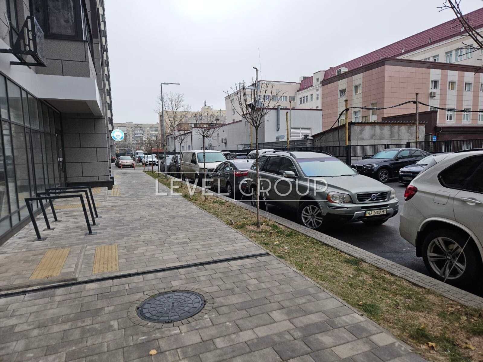 Оренда торгового приміщення 74 м² в ЖК Ok’land Севастопольська площа