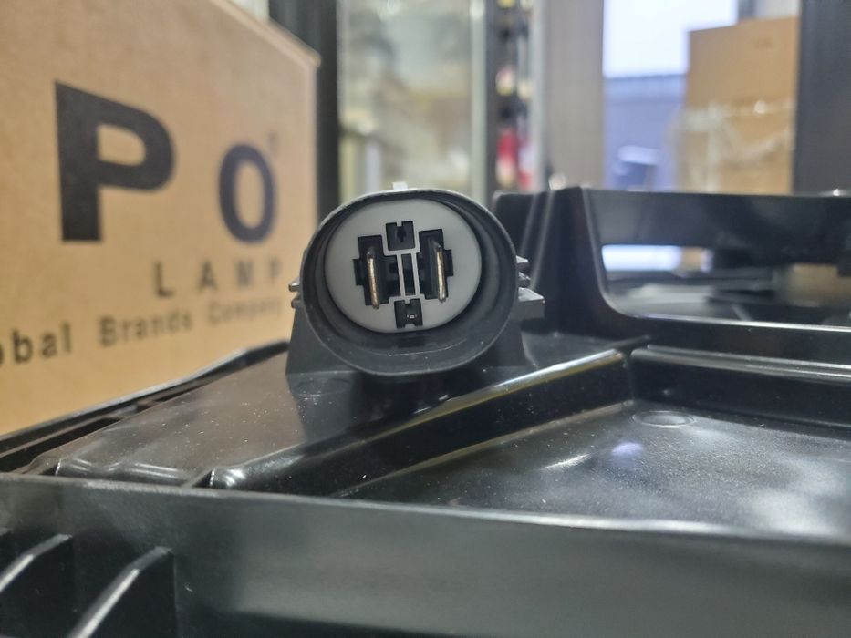 Дифузор з вентиляторами Ford Escape 2.5 2013-2020