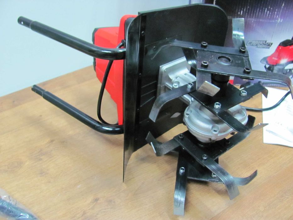 Культиватор електричний Einhell GC-RT 7530 привезено з Німеччини