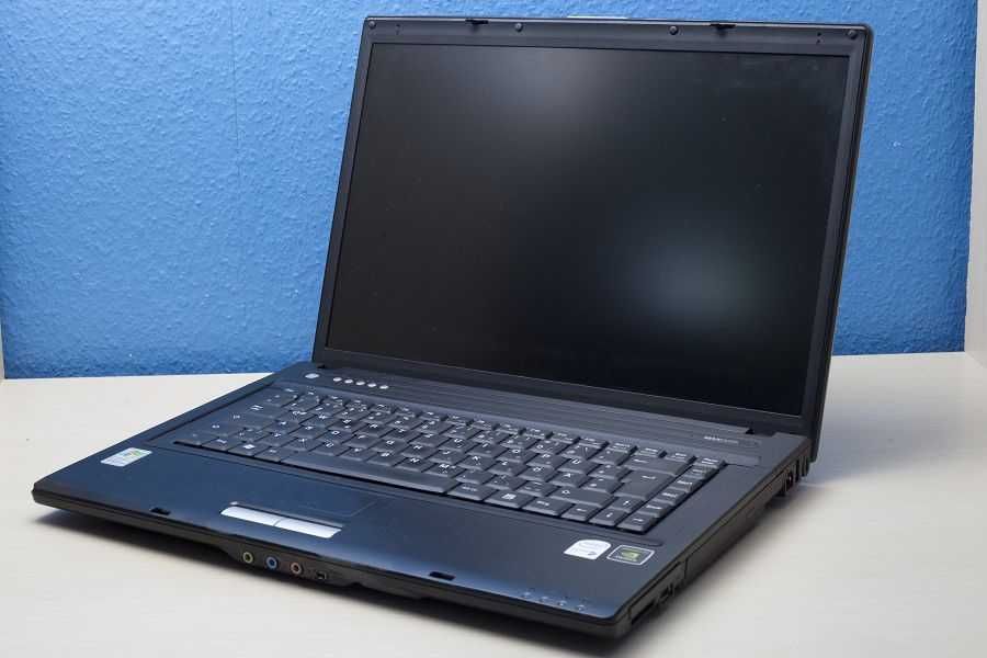 Laptop 14/15' procesor C2D, RAM 1-2G, dysk SATA /zestaw 3 szt.