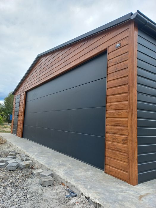 Garaż blaszany drewnopodobny nowoczesny Konstrukcja profil zamknięty