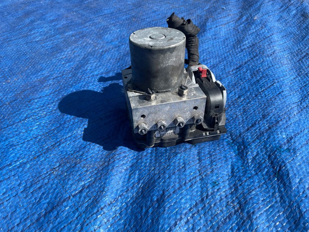 Audi A4 B8 A5 Pompa Sterownik Abs 8kbg