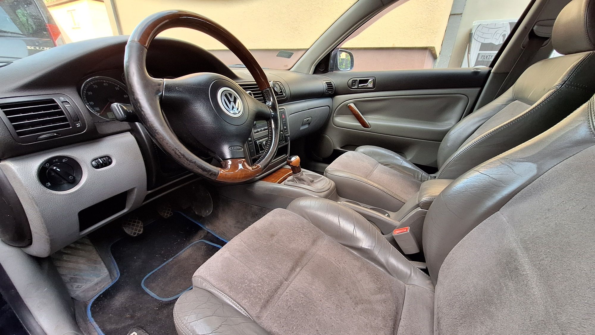 VW Passat B5 benzyna + gaz 2001 rok