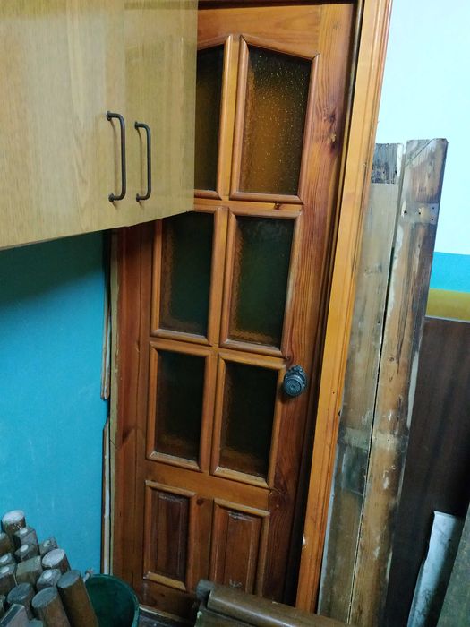 Продам міжкімнатні двері