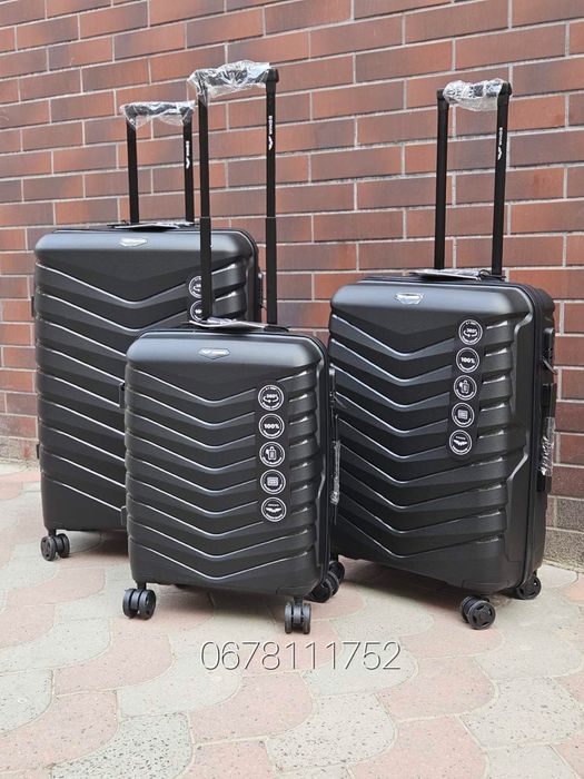 Комплект S,M,L Польща WINGS PNX01 валізи чемоданы ручна поклажа