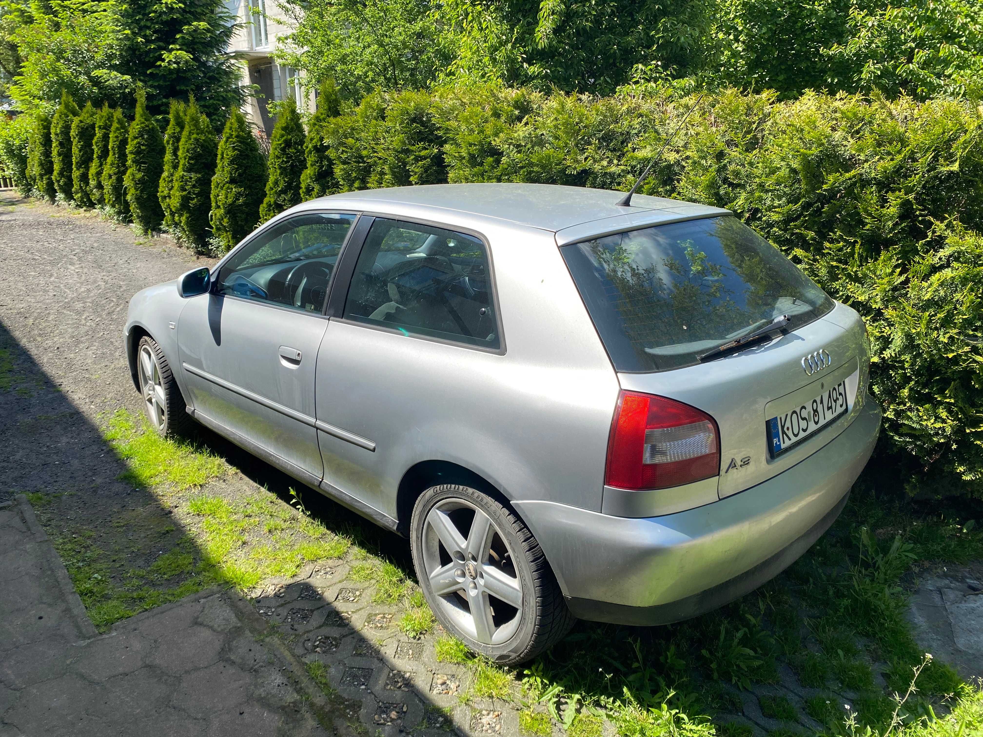 Audi A3 rok produkcji 2002r. uszkodzony silnik