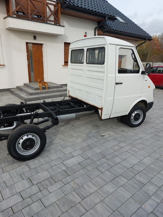 Blacharstwo naprawa blacharsko lakiernicza busów Łódź