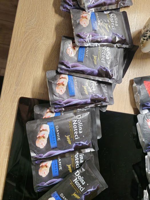 Saszetki Animal Island 25szt + Dolina Noteci premium 16sztu