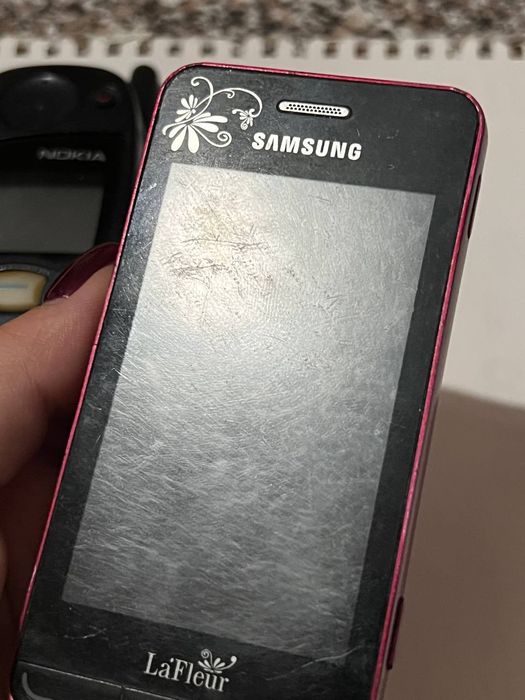 Продам старі телефони робочі