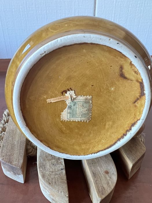 Brązowy kufel kolekcjonerski