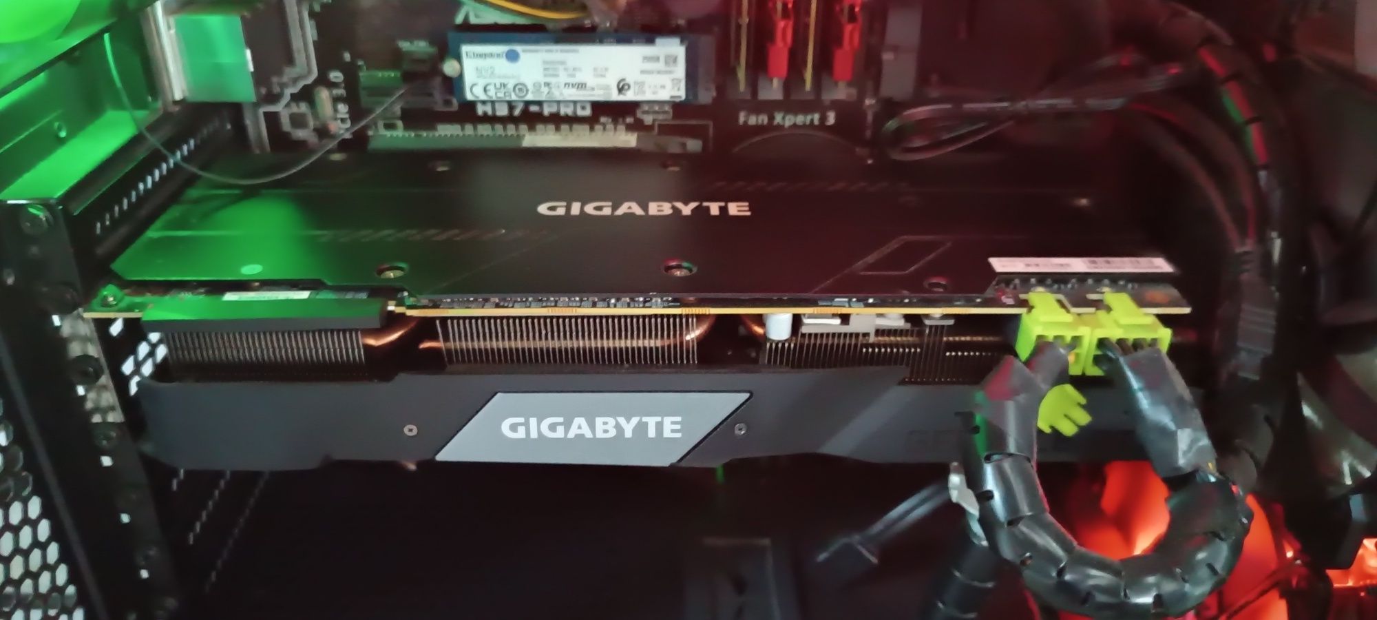 NVIDIA GeForce Gigabyte RTX 2070 super 3x windforce OC 8GB