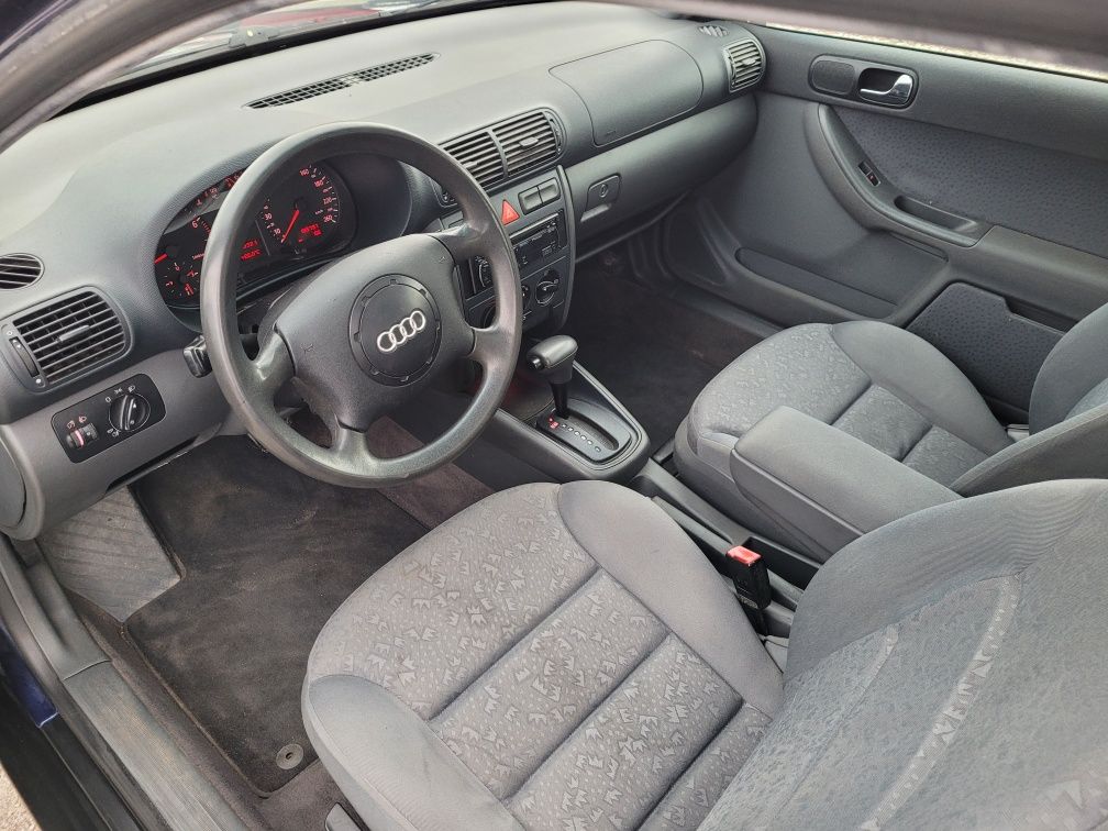 Audi A3 1.8 Benz Automat