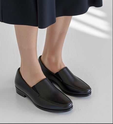 Кожаные женские туфли новые /Шкіряні жіночі туфлі нові р.40 (26 см)