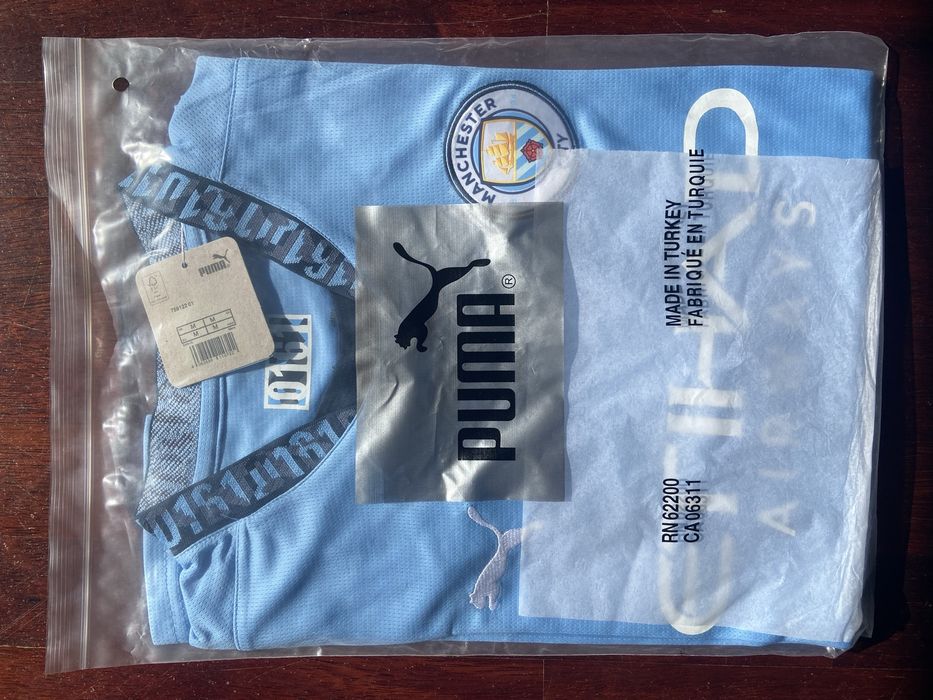 Camisolas Desportivas *15 a 20€*