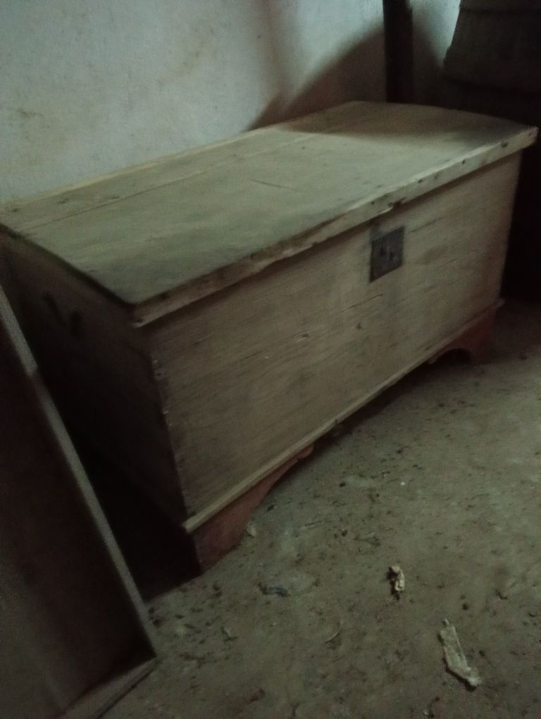 Arca antiga para decoração